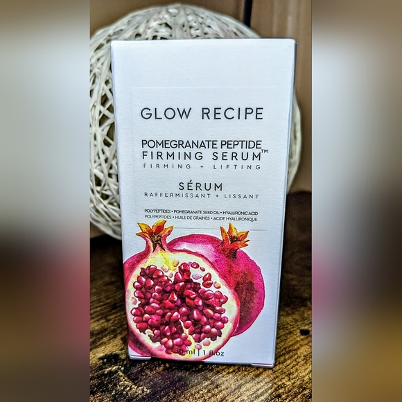 GLOW RECIPE Pomegranate Peptide Firming Serum - Picture 6 of 15
